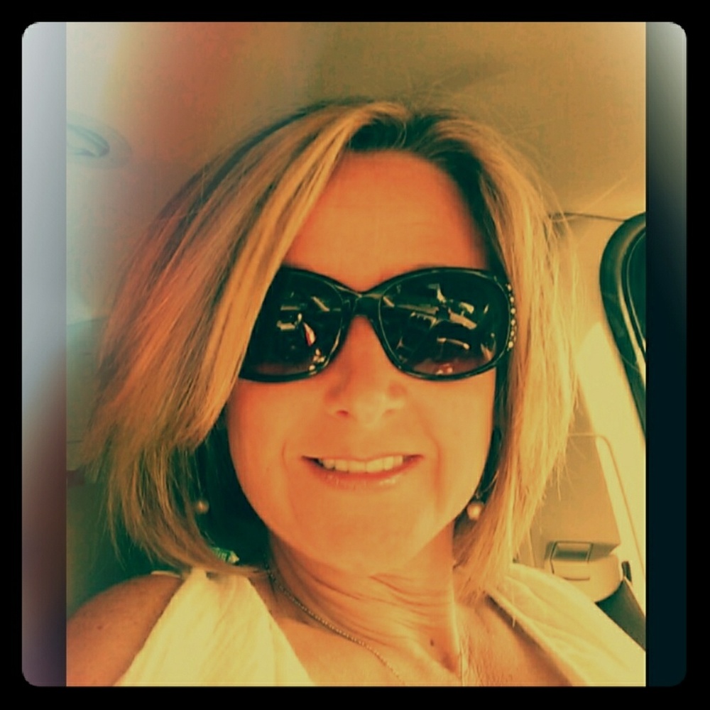 Meet your Posher, Darlene